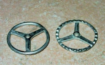 Custom 3 Spoke 1.25" Dia Flat Steering Wheel w/Grips Main Image Custom 3 Spoke 1.25" Dia Flat Steering Wheel w/Grips Main Image