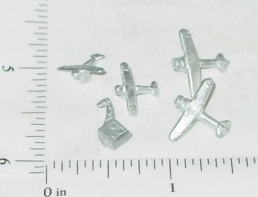 Tootsietoy Aircraft Carrier Four Planes & Deck Crane Main Image Tootsietoy Aircraft Carrier Four Planes & Deck Crane Main Image