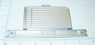 Ertl Repro 1:16 Scale International Silver Fleetstar Grill Toy Part Main Image Ertl Repro 1:16 Scale International Silver Fleetstar Grill Toy Part Main Image