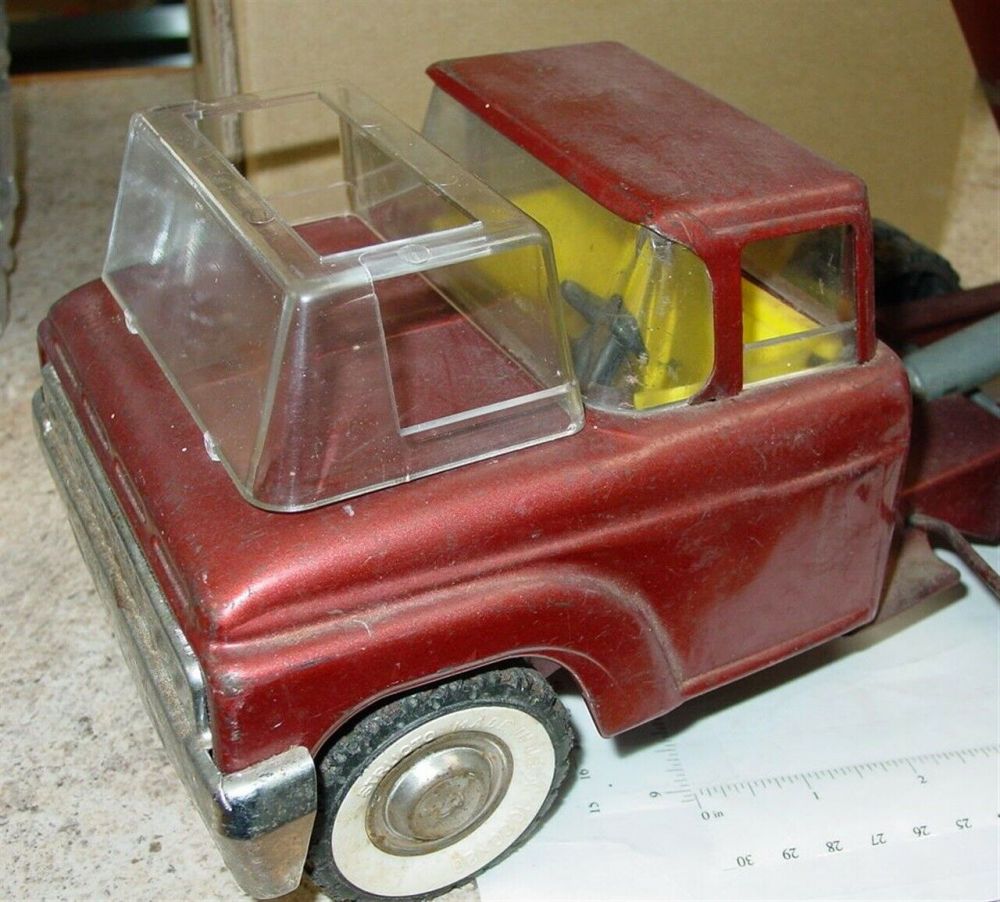 Structo Plastic 60's Full Cab Windshield Replacement Toy Part Toy