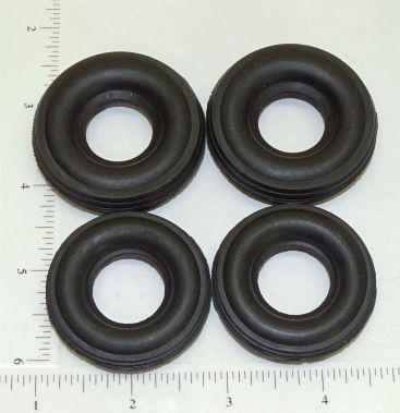 Cox Thimble Drome Special Replacement Tires Set Main Image