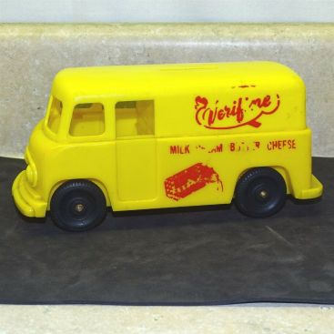 Vintage Plastic Verifine Dairy Produsts Delivery Van Coin Bank Truck Como, Divco Main Image Vintage Plastic Verifine Dairy Produsts Delivery Van Coin Bank Truck Como, Divco Main Image