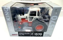 Vintage Ertl Case/IH 1570 Precision Elite Series Farm Toy In Box, 1/16 Scale
