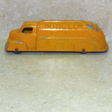Vintage Tootsietoy U.S.A. Shell Oil Tanker Truck, Die Cast, Gas, 6" Main Image