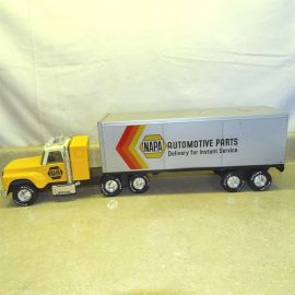 Vintage Nylint Semi, NAPA Auto Parts Tractor Trailer, No. 820 D