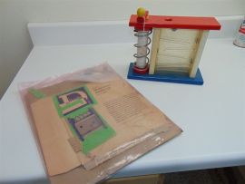 Vintage Doepke Up See Down Marble lift toy-Fair Condition-with box & accessories