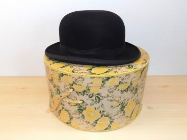 Vintage Standard Quality Stetson Young's Kushon-Fit Bowler Hat w/Box as Shown Main Image