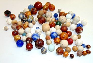 Vintage Lot Of 100 Vintage Antique Marbles - Stone - Ceramic - Clay Main Image Vintage Lot Of 100 Vintage Antique Marbles - Stone - Ceramic - Clay Main Image