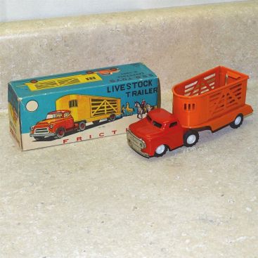 Vintage Japan Tin Friction Livestock Trailer Truck in Box, S.S.S. Main Image Vintage Japan Tin Friction Livestock Trailer Truck in Box, S.S.S. Main Image