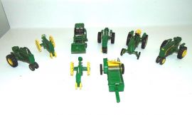 Vintage Ertl John Deere Tractor Lot 1/43 Scale 7 tractors/1 implement-fair