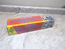 1988 Topps Baseball Card Sealed Factory Set - 792 Cards in Retail Set Box