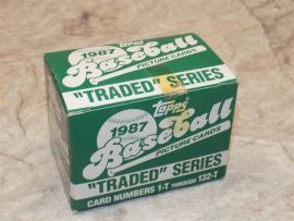 1987 Topps Traded Baseball Card Factory Set - 132 Cards in Retail Set Box