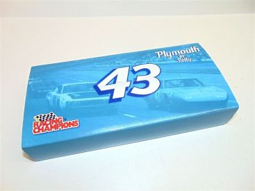 Racing Champions Plymouth By Petty #43 '70 Superbirds Lim. Ed. Diecast-NMIB-1:50 Main Image Racing Champions Plymouth By Petty #43 '70 Superbirds Lim. Ed. Diecast-NMIB-1:50 Main Image